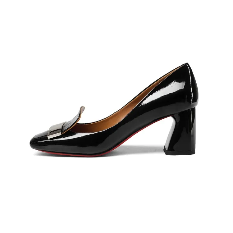 Женские туфли на высоком каблуке лодочки с квадратным носком и металлическими