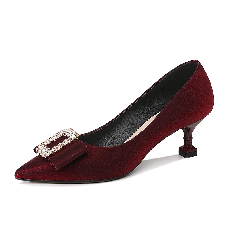 

Pointed Stiletto Single Shoes Shallow Mouth Metal Decorative Women'S Shoes Water Platform Women'S Shoes