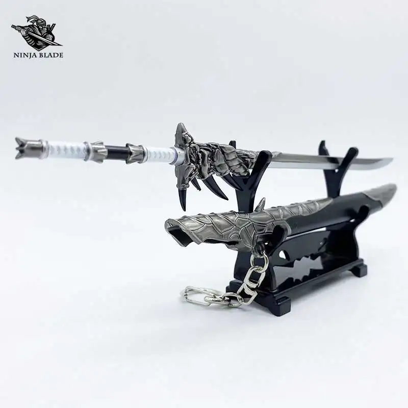 Игровой охотник огромный длинный меч виверн лезвие Холли огненного дракона мини