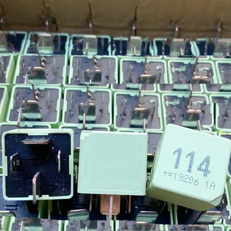 

1 PCS V23136-J0006-X095 12V Relay 4 Pins Contacts