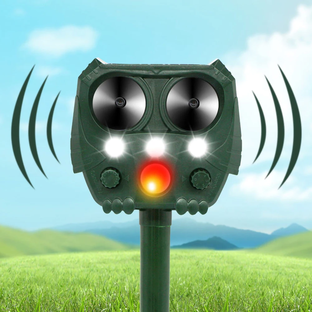 

New Hot Sale Animal Repeller Ultrasonic Solar Power Bird Dog Cat Deer Raccoon Repellent Animal Repeller