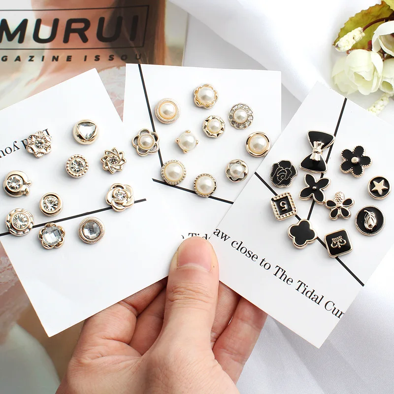 

Brooch Women Cute High-end Decoration Fixed Neckline Button Set Sewing-free Clothes Pearl Small Pin Buckle Accessories
