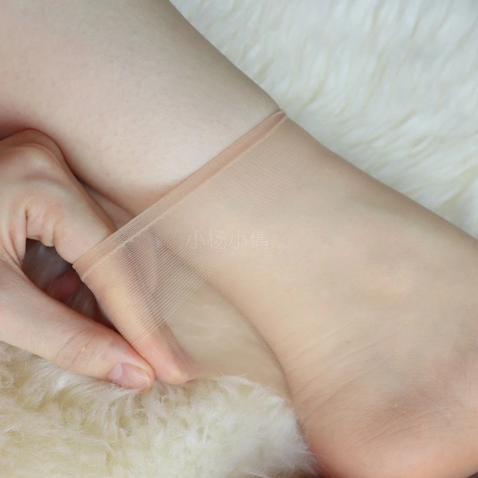 Чулки женские прозрачные телесного цвета летние ультратонкие невидимые носки с