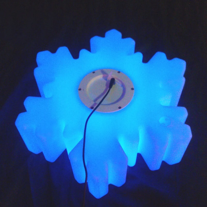 

2019 Hot Sale LED Holiday Decoration Christmas Wedding Light Lamps SMD 5050 Snowflakes 16 Color Changing Free Shipping 1pc