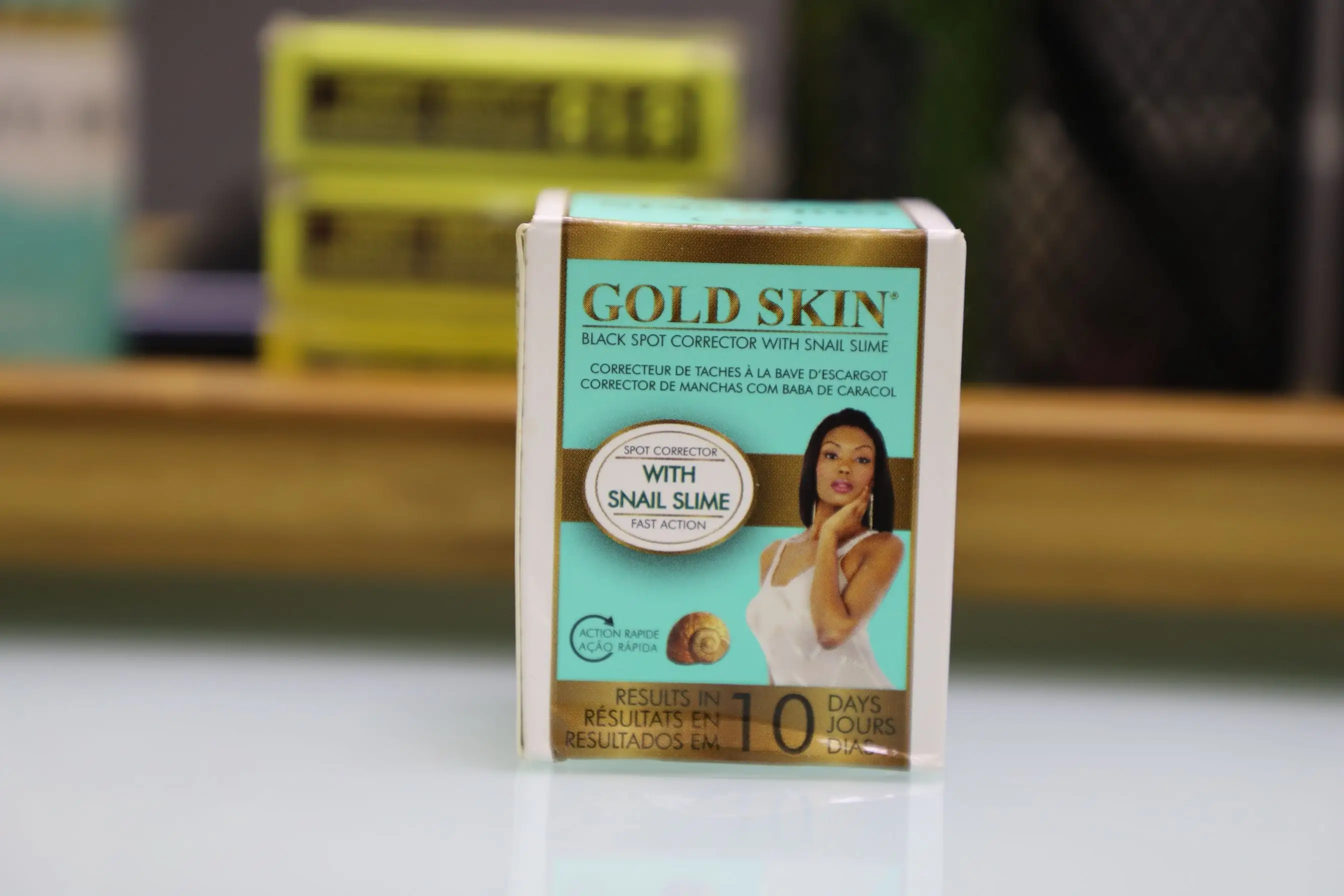 Бесплатная доставка Золотая Кожа | Корректор черных точек с слизем улитки 38 г