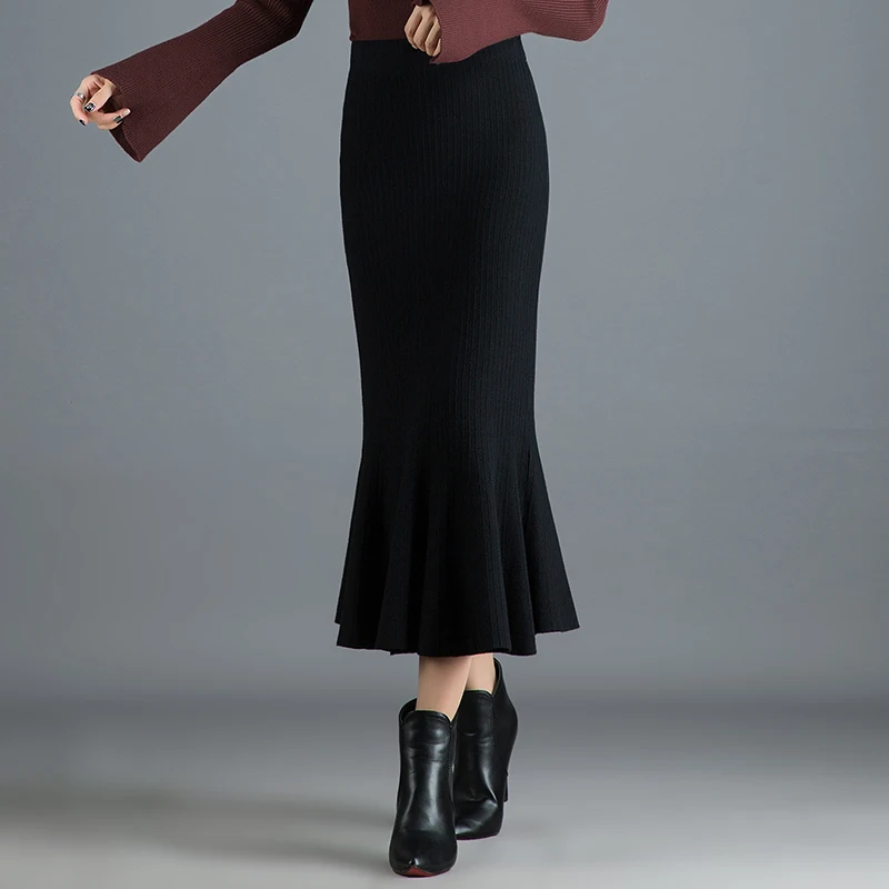 Женская трикотажная юбка-свитер средней длины с высокой талией | одежда