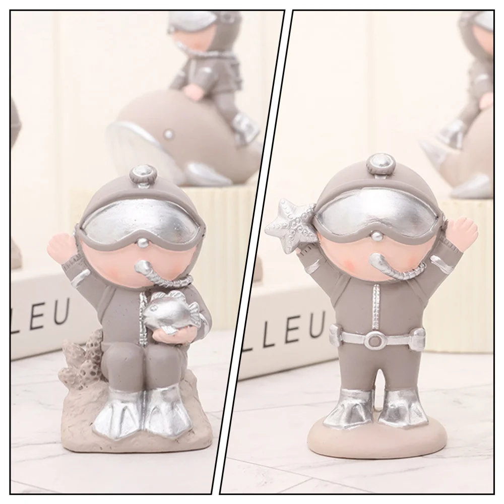 

3pcs Diver Model Adornment Diver Statue Resin Cartoon Adornment (Random Style)