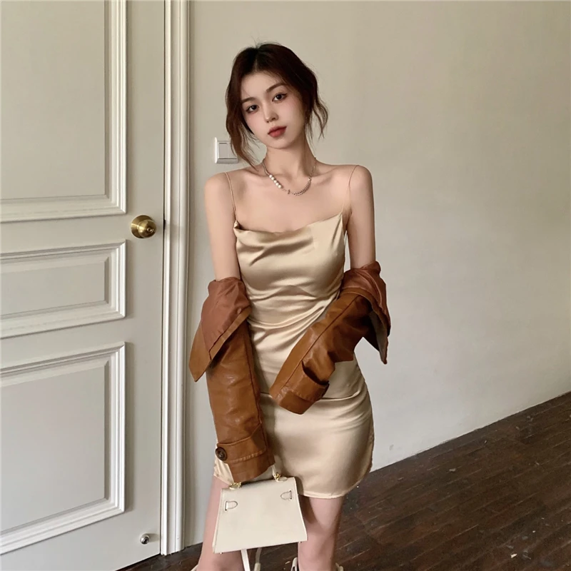 Дизайн в гонконгском стиле пикантная нишевая одежда французское атласное платье