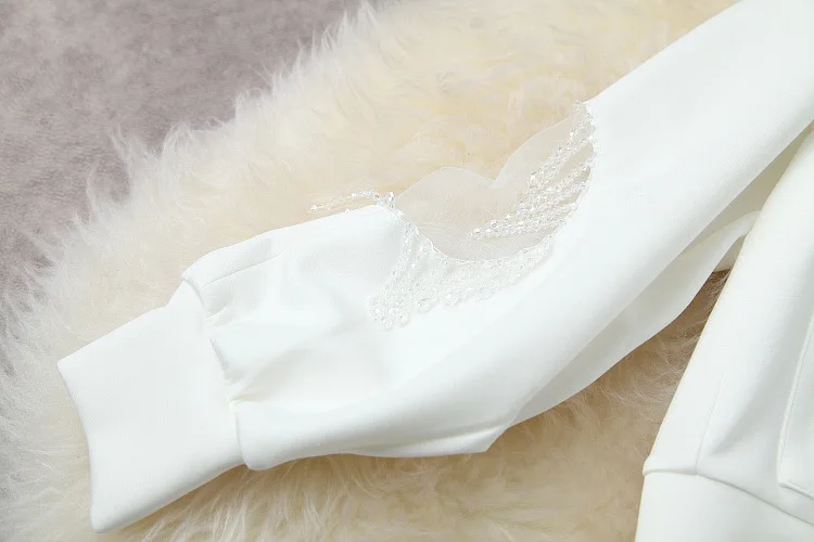 European and American women's wear for spring 2021  Seven-point sleeve stud beaded single breasted hoodie  shorts  Fashion suits