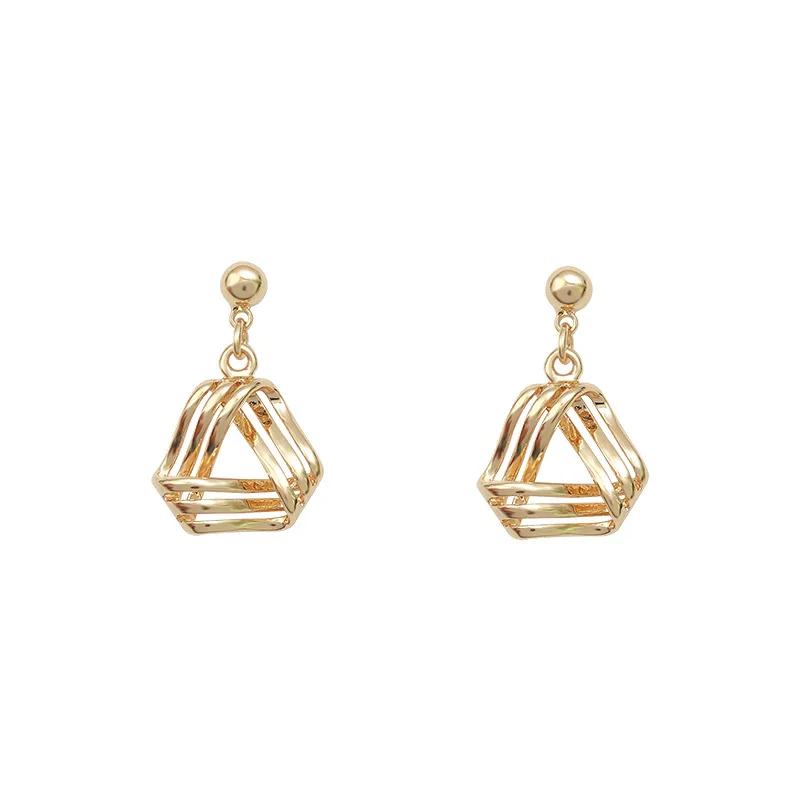 

S925 Silver Needle Korean Retro Metal Triangle Earrings Female Personality Stud Earrings Korean Fashion Earrings Trendy 2020