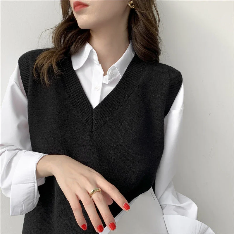 

Women Sweater Vest Autumn and Winter Korean Loose Black V-neck Knitted Vest Sleeveless Sweater Women