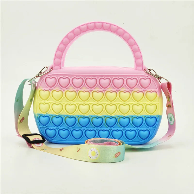 Сумка-кошелек в стиле поп с эффектом пуш-ап | Игрушки и хобби