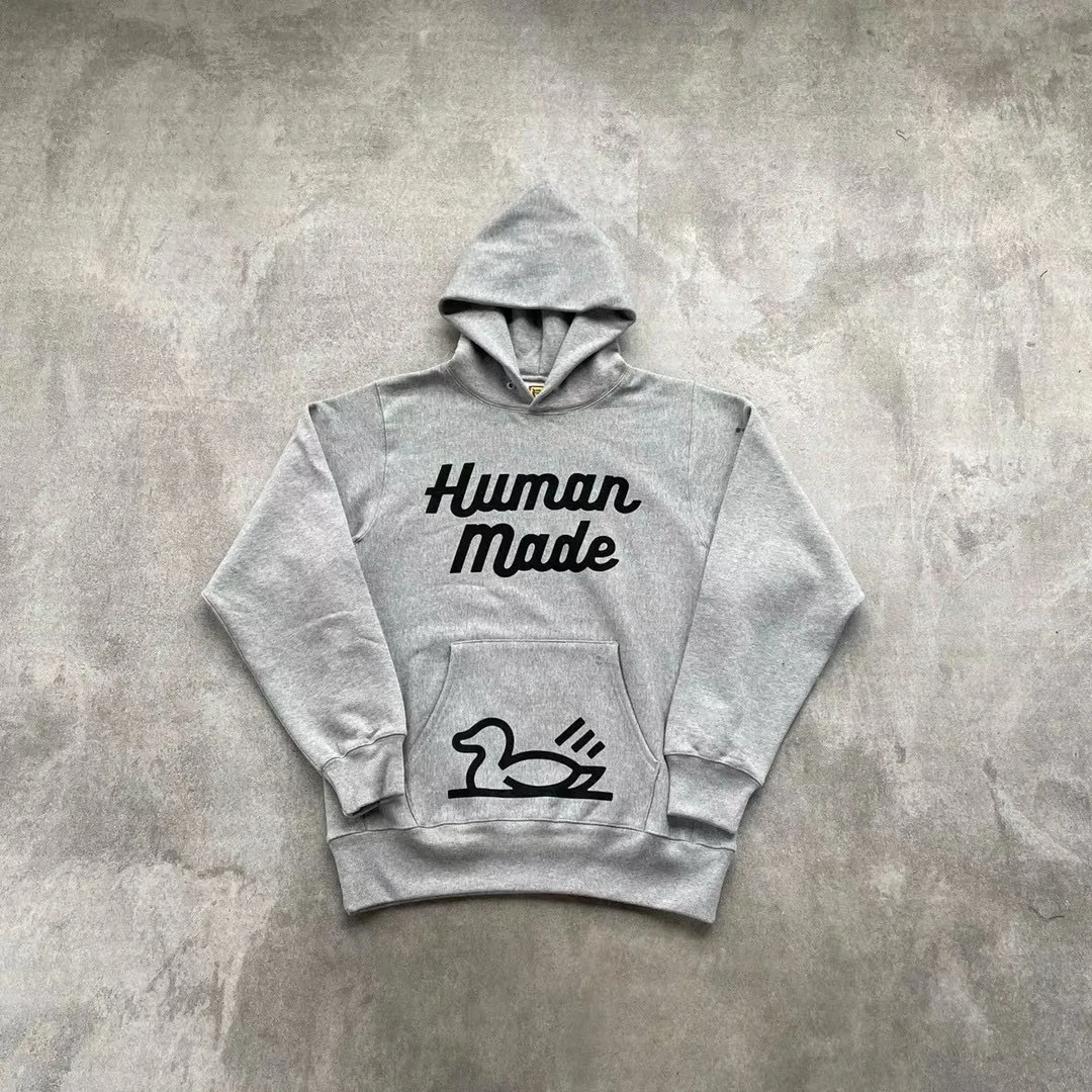 

Hoodies & Sweatshirts