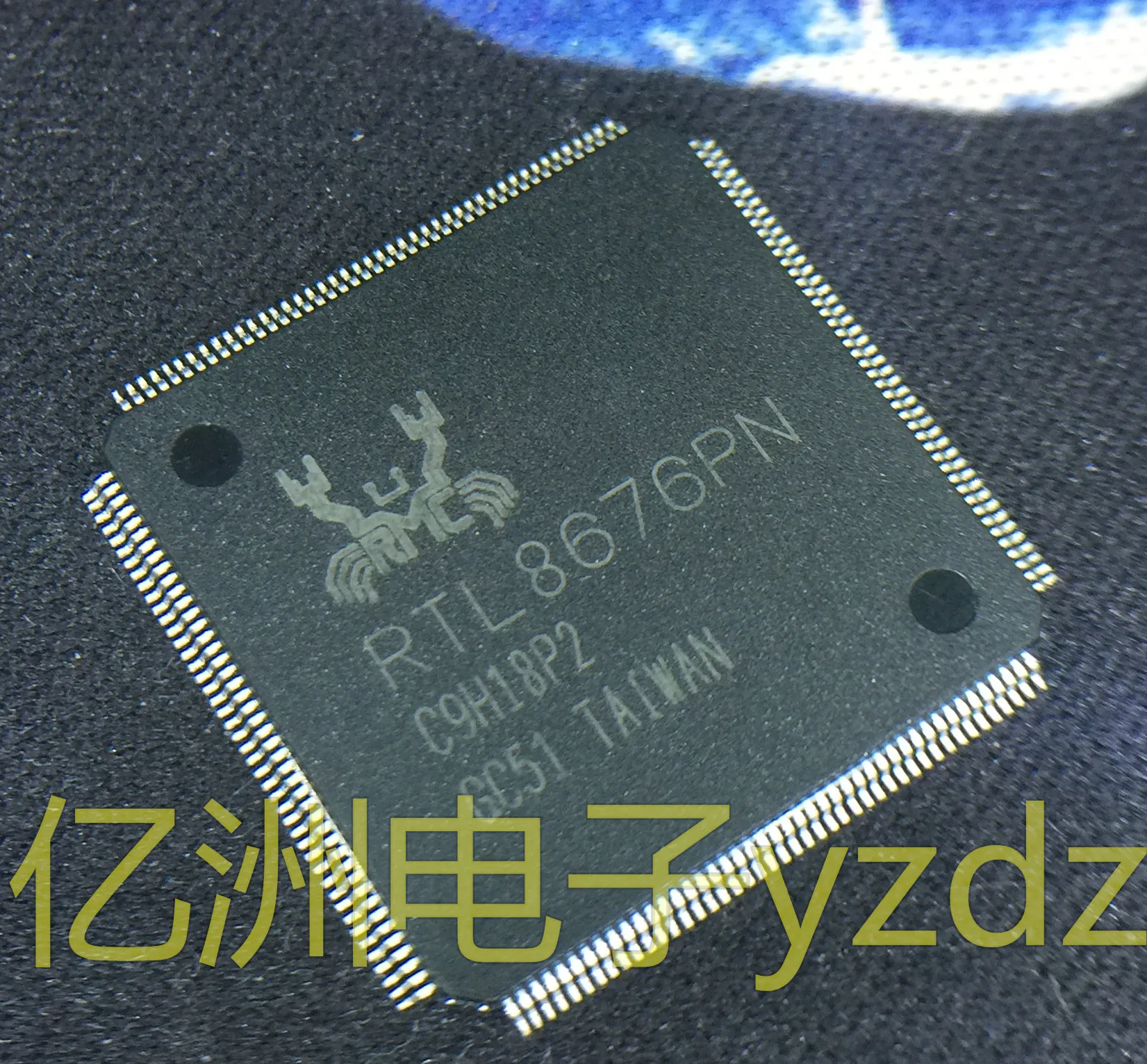 

RTL8676PN QFP