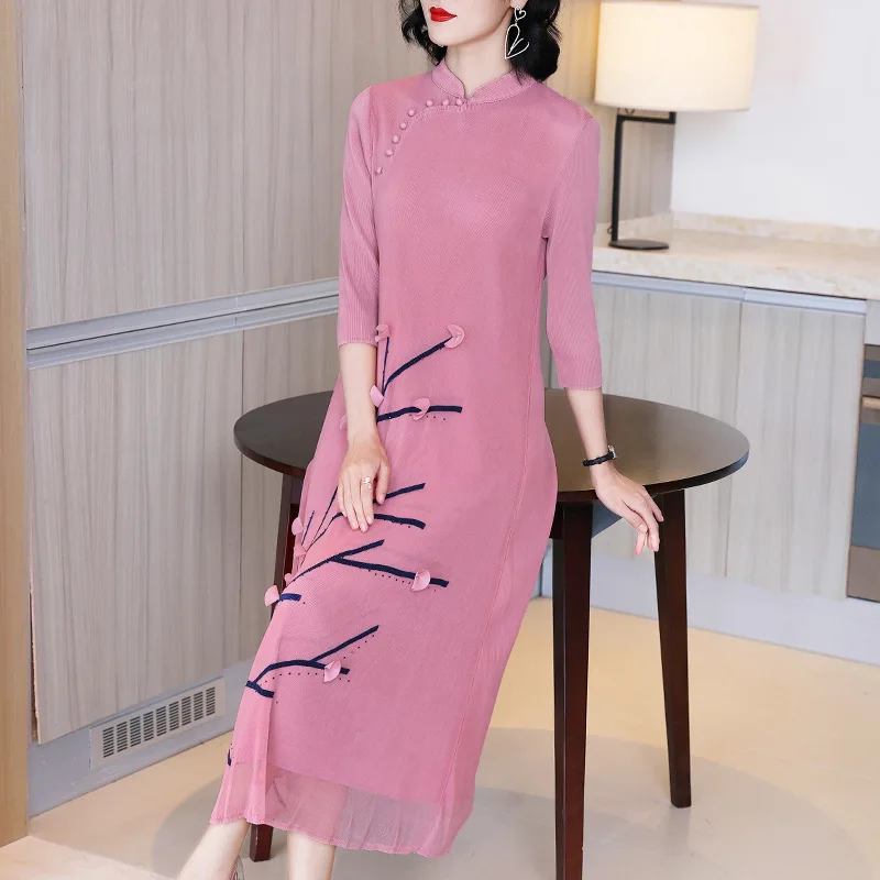 

Slim Temperament Plus Size Dress Spring New Feminine Mother Pleated Knee Length Dress