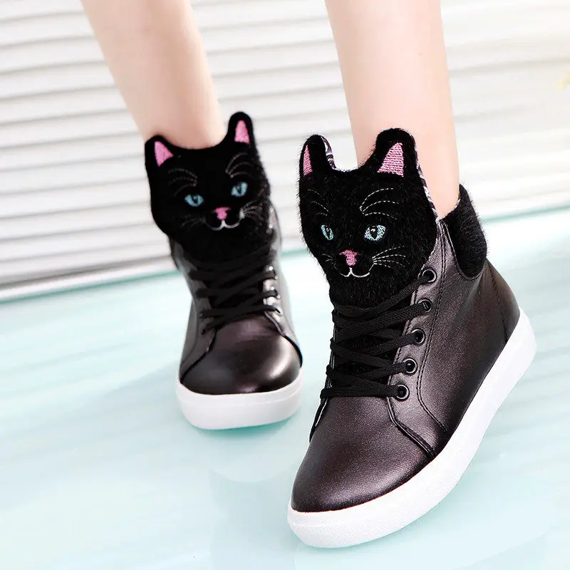 Кроссовки женские высокие на шнуровке повседневная обувь плоской подошве