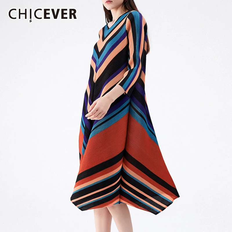 

Женское винтажное платье CHICEVER, Повседневное платье средней длины с v-образным вырезом и рукавом три четверти, модель 2021 года