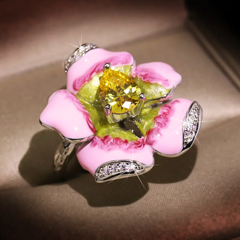 

Ajojewel Big Enamel Pink Flower Finger Ring With Yellow Zirconia Statement Women's Rings Wholesale Bague Femme