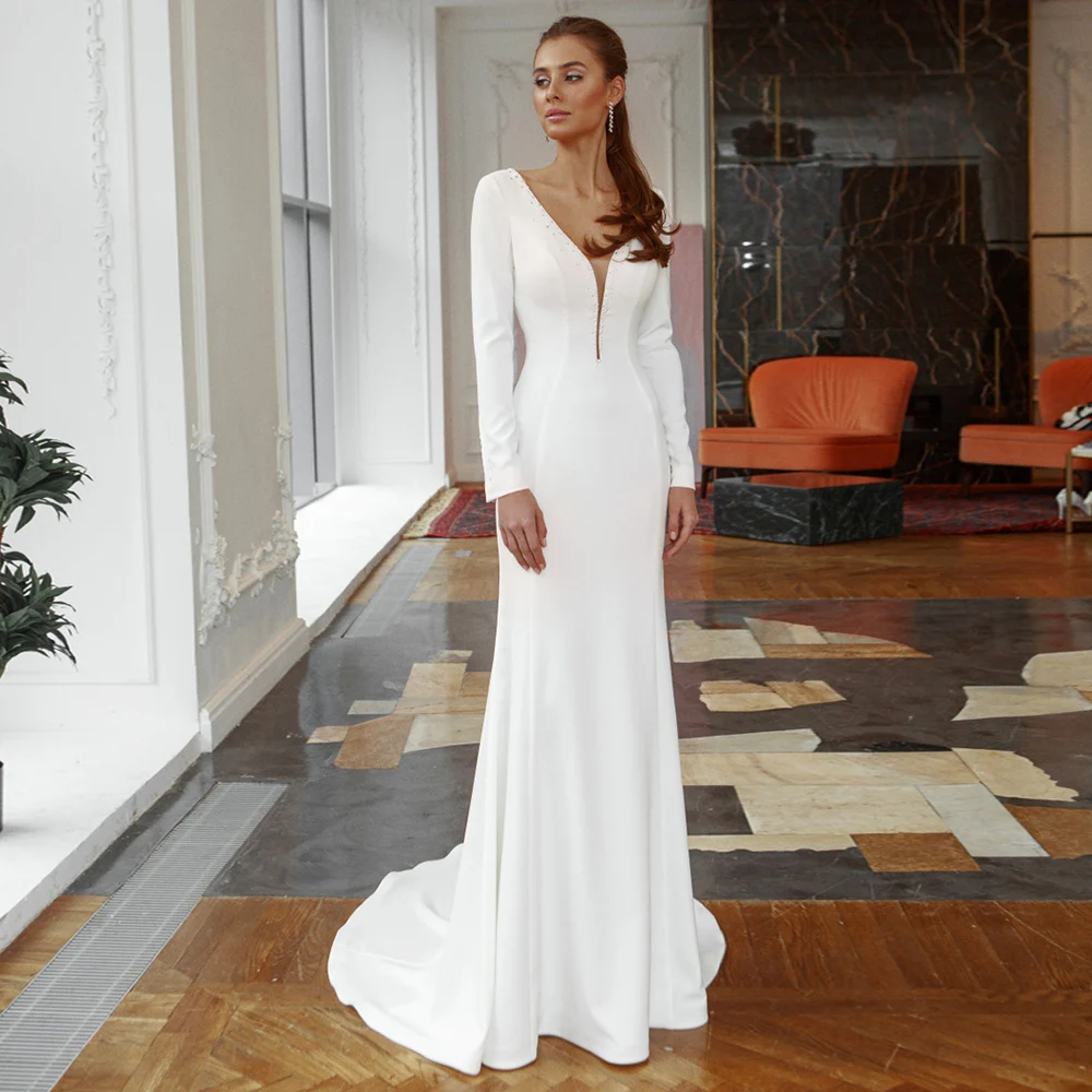 Charming White Mermaid Wedding Dress Long Sleeve V-Neck Floor Legnth Court Train High Quality Jersey Backless Bridal Gowns
