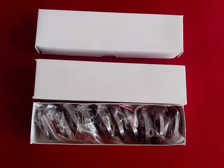 

Singer 31k Car Shuttle 12393 Sewing Machine Accessories