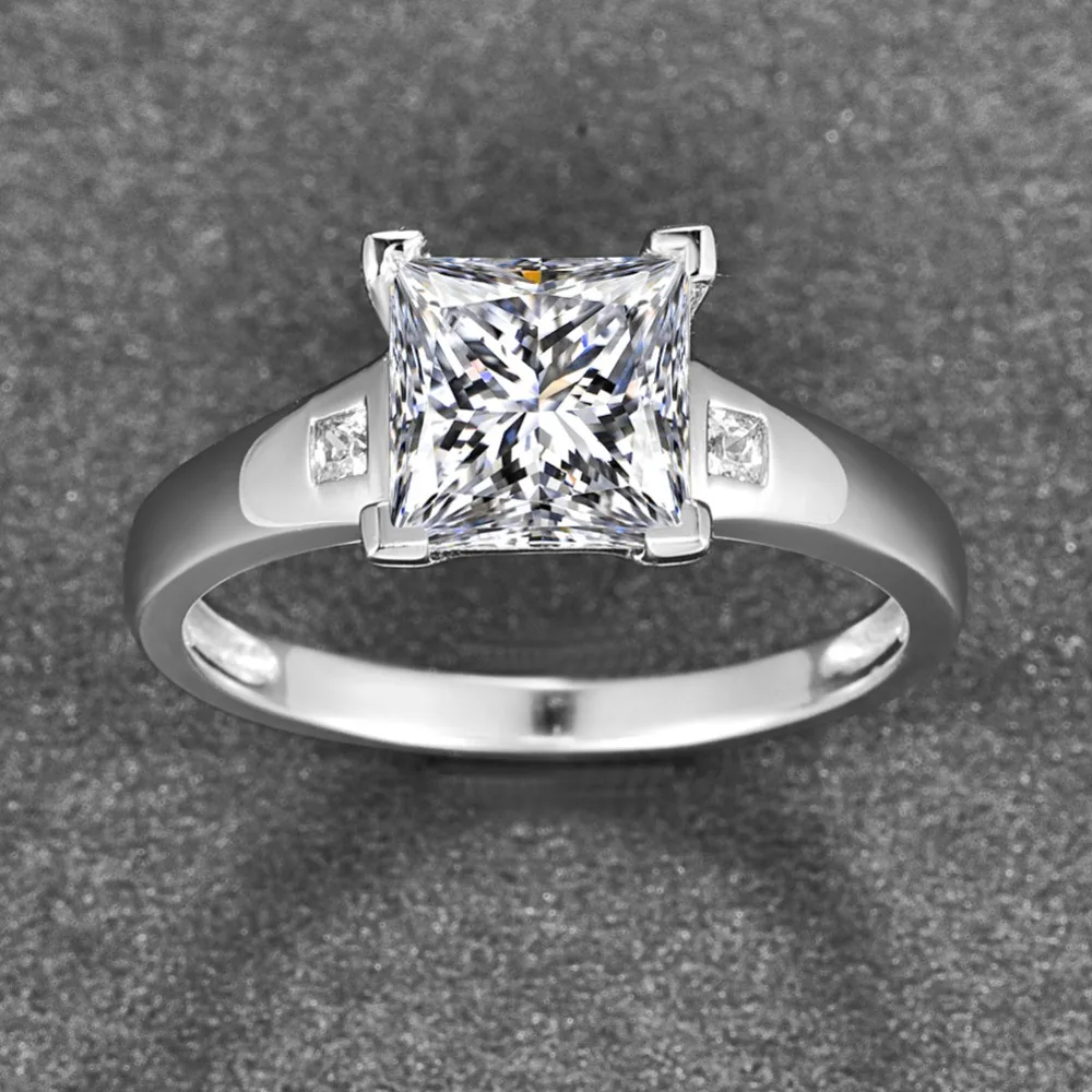 Женское кольцо с натуральным топазом 7 х7 мм из серебра 925 пробы | Украшения и