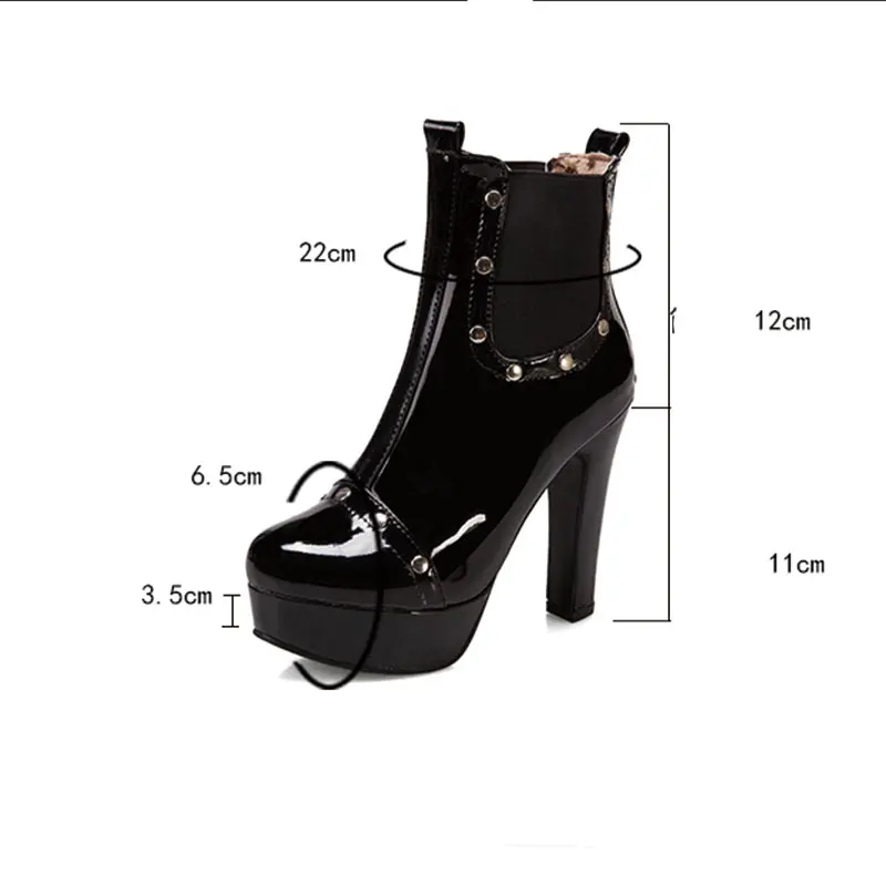 Женские ботильоны с металлическими заклепками на высоком каблуке и платформе