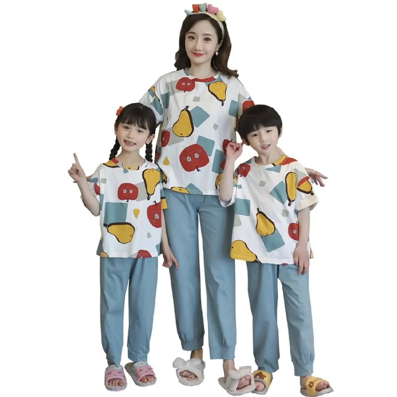 Хлопковые одинаковые комплекты для семьи Летние детские пижамы с короткими