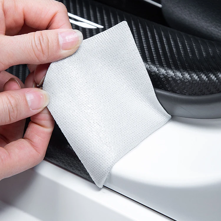 

Car trunk protect Car sticker Carbon fiber cloth car accessories For Audi Q5 Q5L Sportback 2021Trunk anti-collision sticker