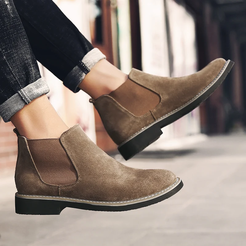

2020 winter new men's boots trendy fashion casual boots Chelsea boots short tube comfortable breathable non-slip Martin boots