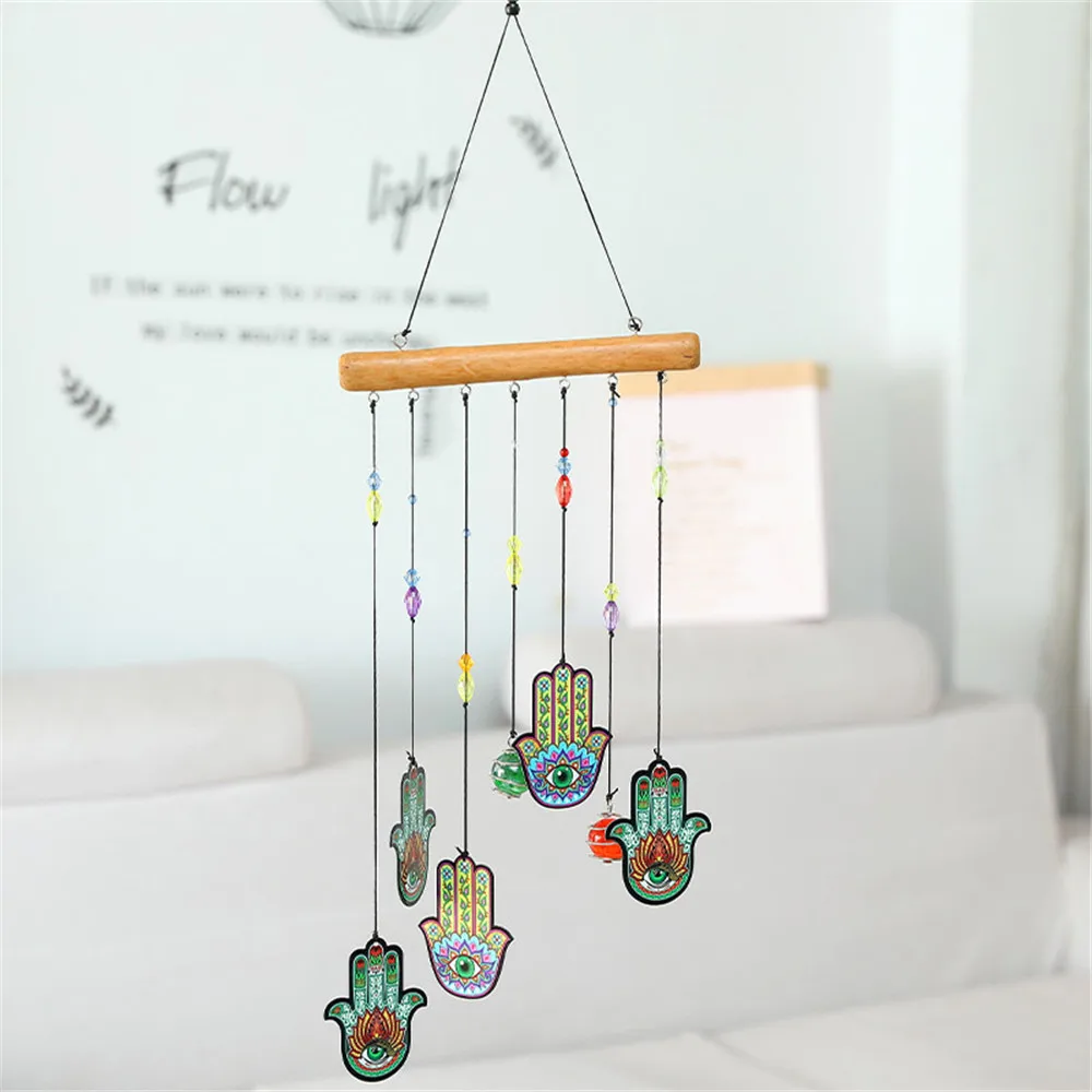 

1PC Driftwood Creative Printing Wind Chimes Iron Sheet Metal Blue Eyes Flower Tree Palm Pendant Ornaments Home Garden Decoration