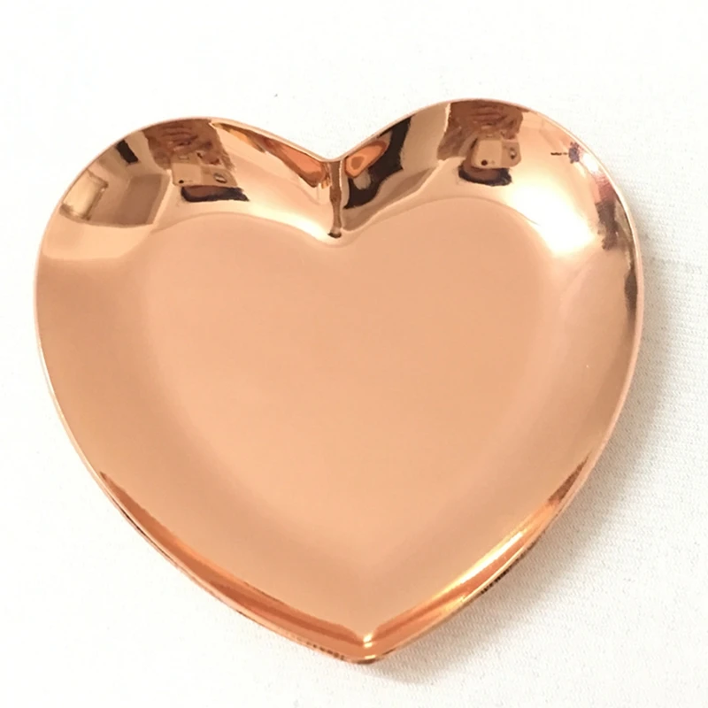 

Heart Shaped Jewelry Serving Plate Metal Tray Storage Arrange Fruit Tray Home