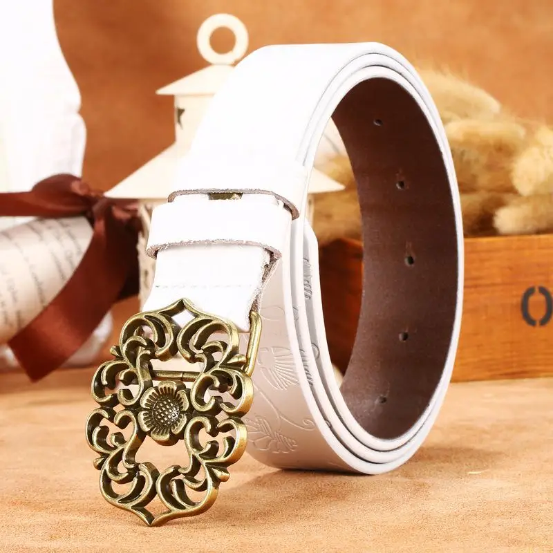 Brand Women Belt Designer Genuine Leather Vintage Carved Flower Strap Girls Ladies' Belts For Jeans Smooth Buckle Accessories - Цвет: Product color
