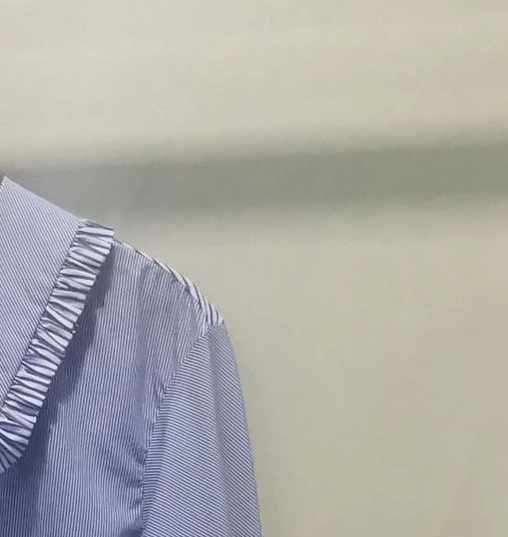 

2021 Spring and Summer New Women's Ruffled Lapel Striped Cuff Pleated Shirt Women Blouse