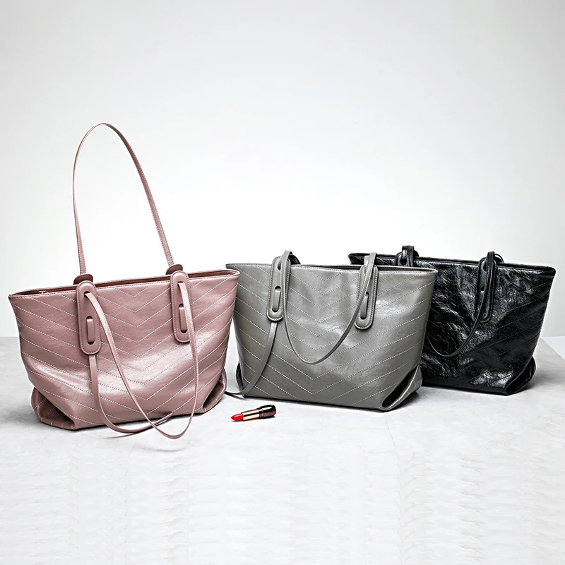 

Luxury Cowhide Genuine Leather Bag For Women Striped Fashion Large Capacity Shoulder Bags Designer Wild Female Cowhide Crossbody