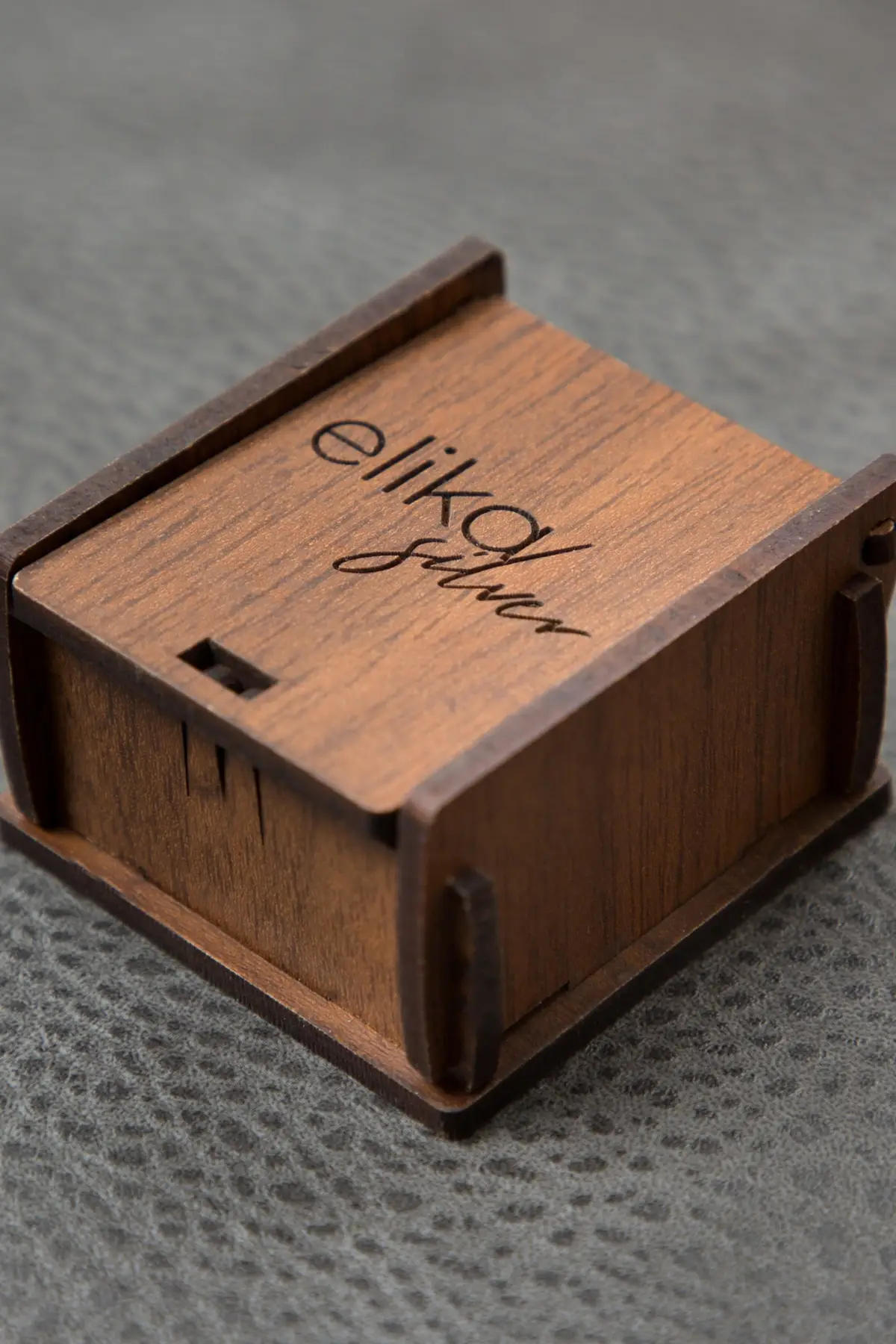 

Women's Red Rose Infinity Model 925 Sterling Silver Necklace