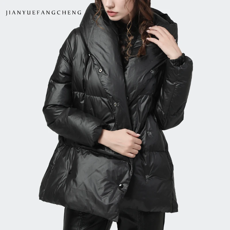 

Пуховик женский зимний черного цвета, на утином пуху, с капюшоном, свободный, большой размер, 2020