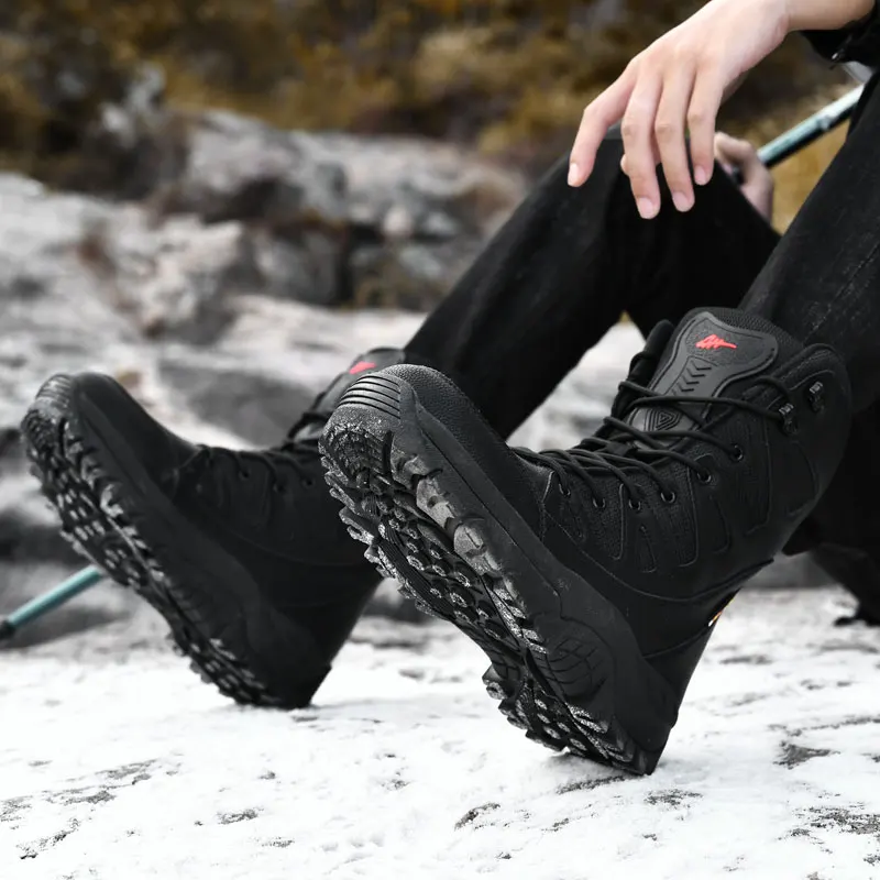 

Military Tactical Mens Boots Special Force Leather Desert Boot Outdoor Combat Ankle Boot Men Plus Size 39-47 Winter Snow Boots