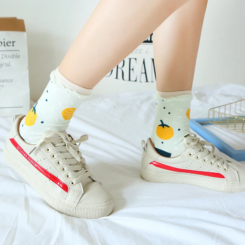 

Hot Crimping Lace Fashion Women Socks Cotton Color Strawberry Orange Happy Art Cute Harajuku Ftuit Casual Funny Girls Tube Socks
