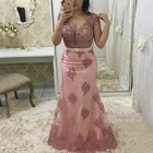 Длинное винтажное вечернее платье, розовое кружевное платье-Русалка для матери невесты, модель размера плюс, прозрачное украшенное драгоценностями, 2021