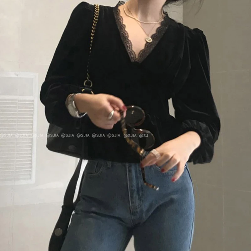 

Hipster Korean Clothes Black Velvet Shirts New Blusas Mujer De Moda 2021 V-neck Women's Clothing Blouses Autumn Tops Lace-up