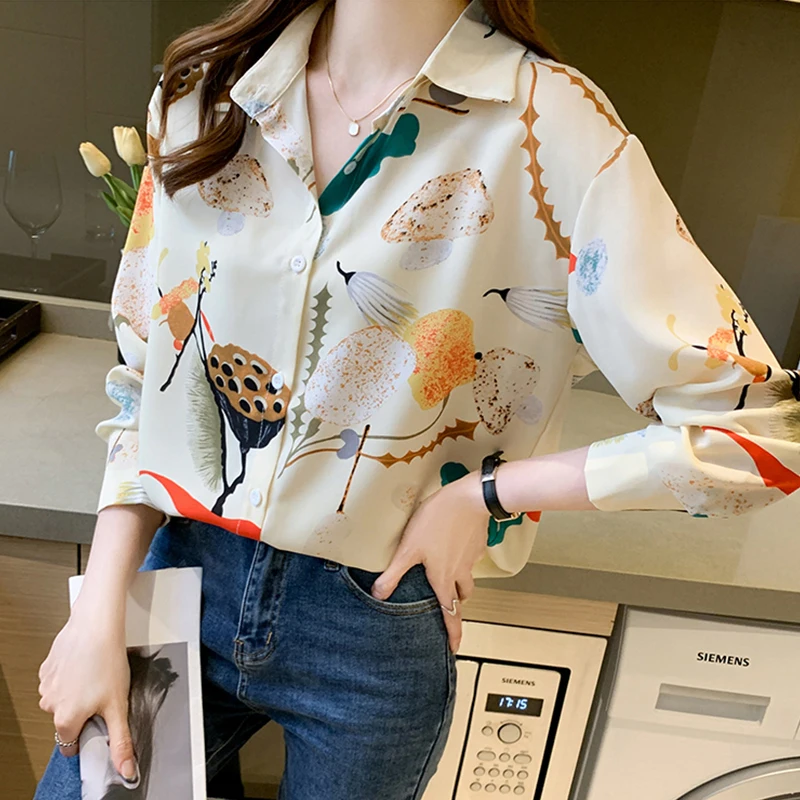 

Winter Blouses And Tops For Women 2021 Fashion Chiffon Print Woman Blouses Shirts Elegant Office Long Sleeve Tops Female Clothes