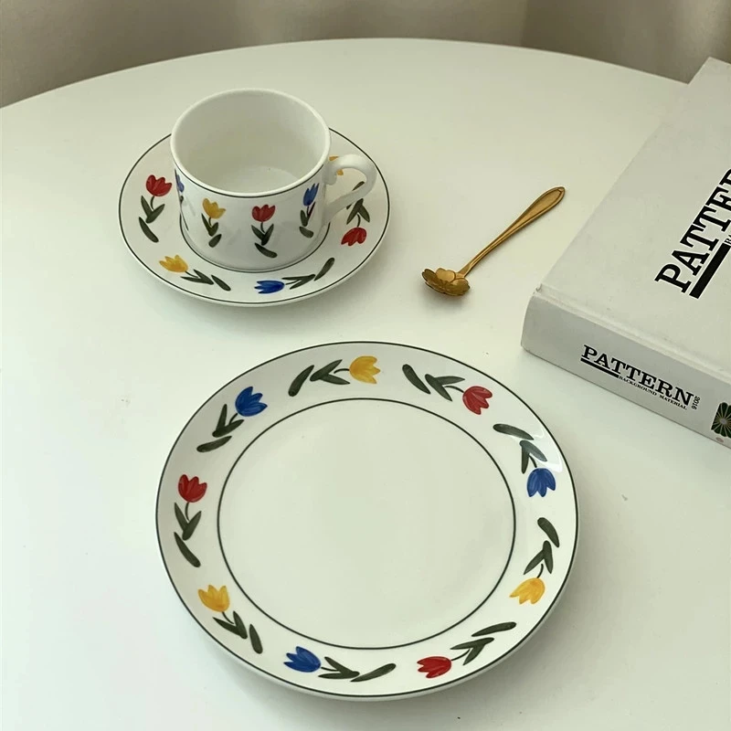 

Керамические блюда Ins-Ретро для дома, Скандинавская кухня, послеобеденный чай, завтрак, десерт, торт, круглая кружевная креативная простая в...