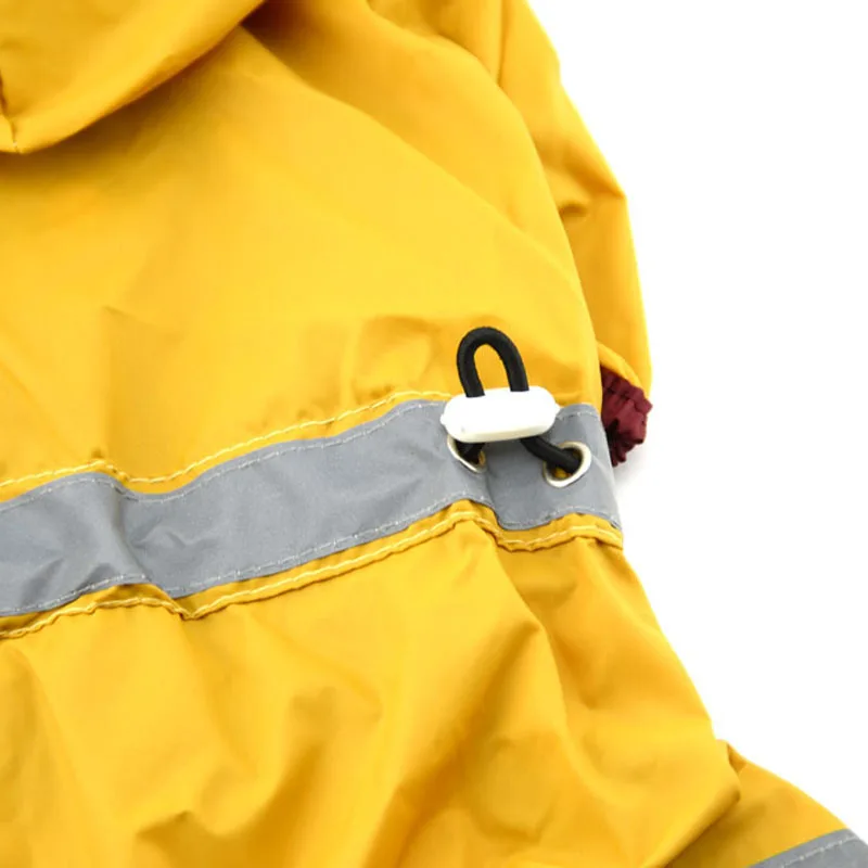 Светоотражающий дождевик для собак усадочный с капюшоном и четырьмя штанинами