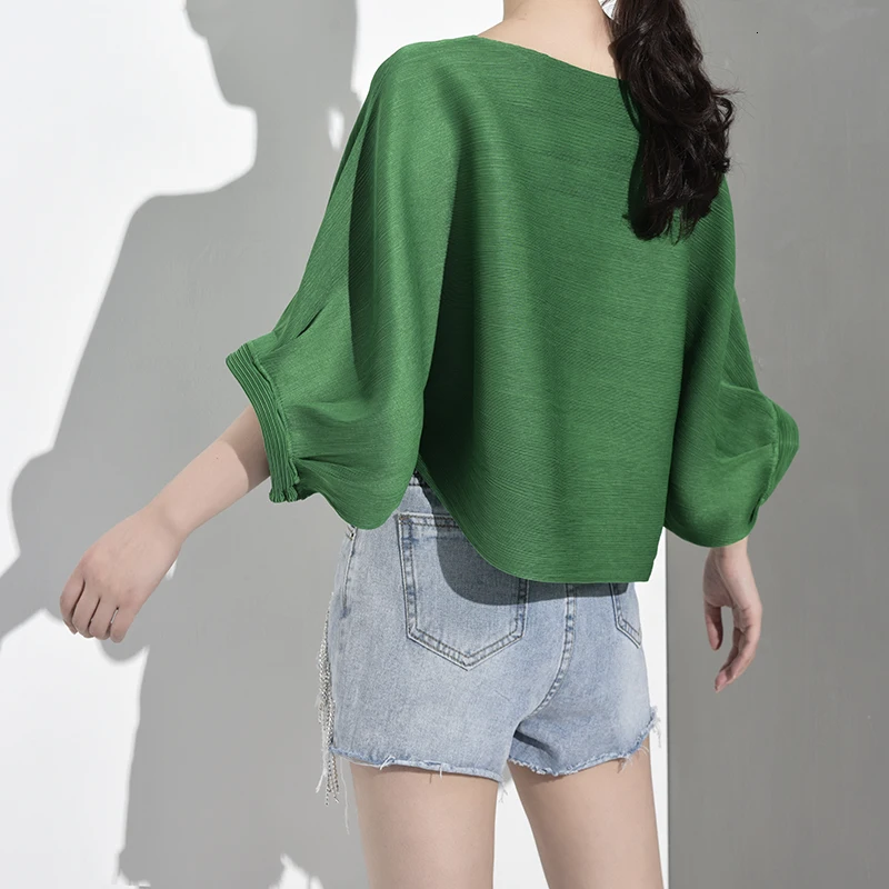 LANMREM New Spring Summer Round Neck Three-quarter Sleeve Black Loose Big Size Pleated T-shirt Women Fashion Tide YE1120