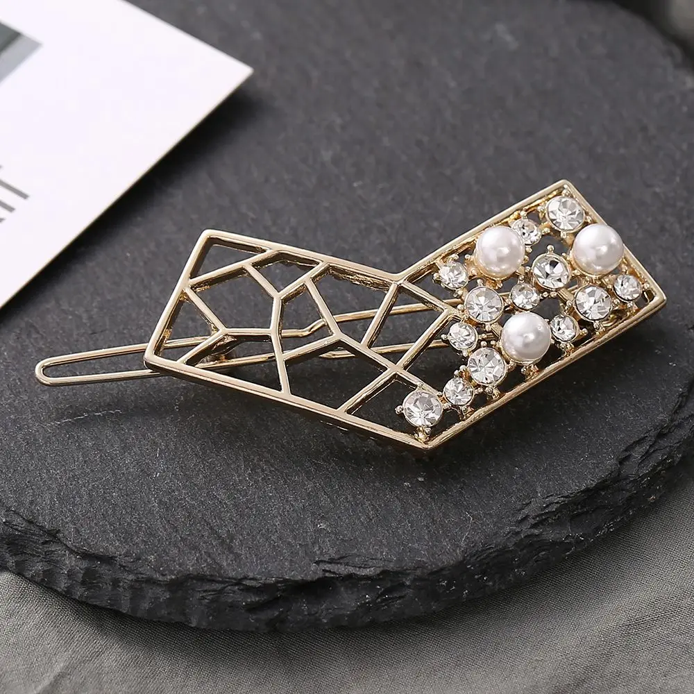 

2 Colors 6 Styles Alloy Pearl Rhinestone Hair Barrette Fashion Geometric Frog Clip For Women Girls Elegant Hair Styling Tools