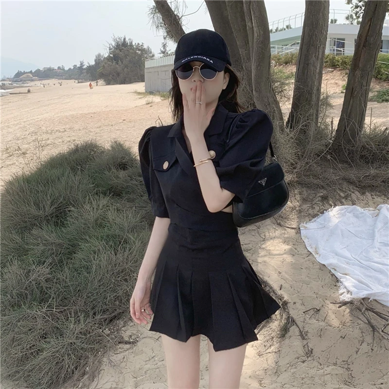 

2021 Summer Women 2Piece Suit Solid Color Sweet Girls Lounge Wear Set Blzer Crop Top And Pleated Skirt
