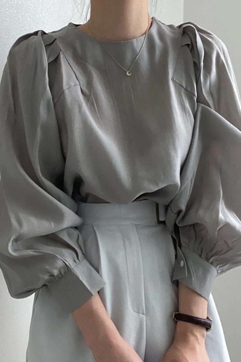 Корейский шикарный осенний простой плиссированный дизайн с круглым вырезом