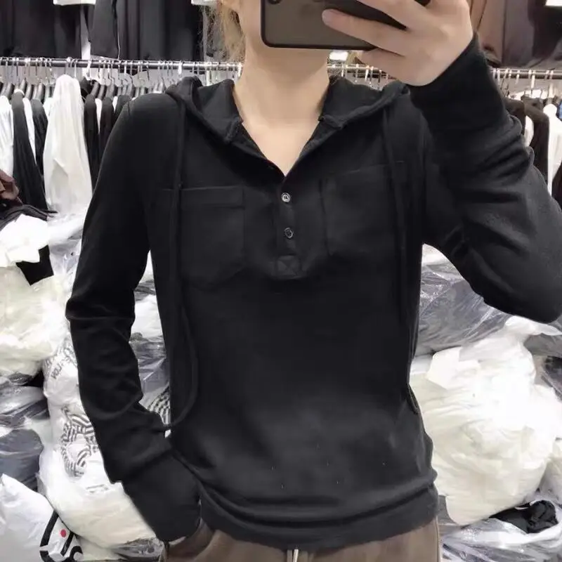 

New popular hooded sweater in spring