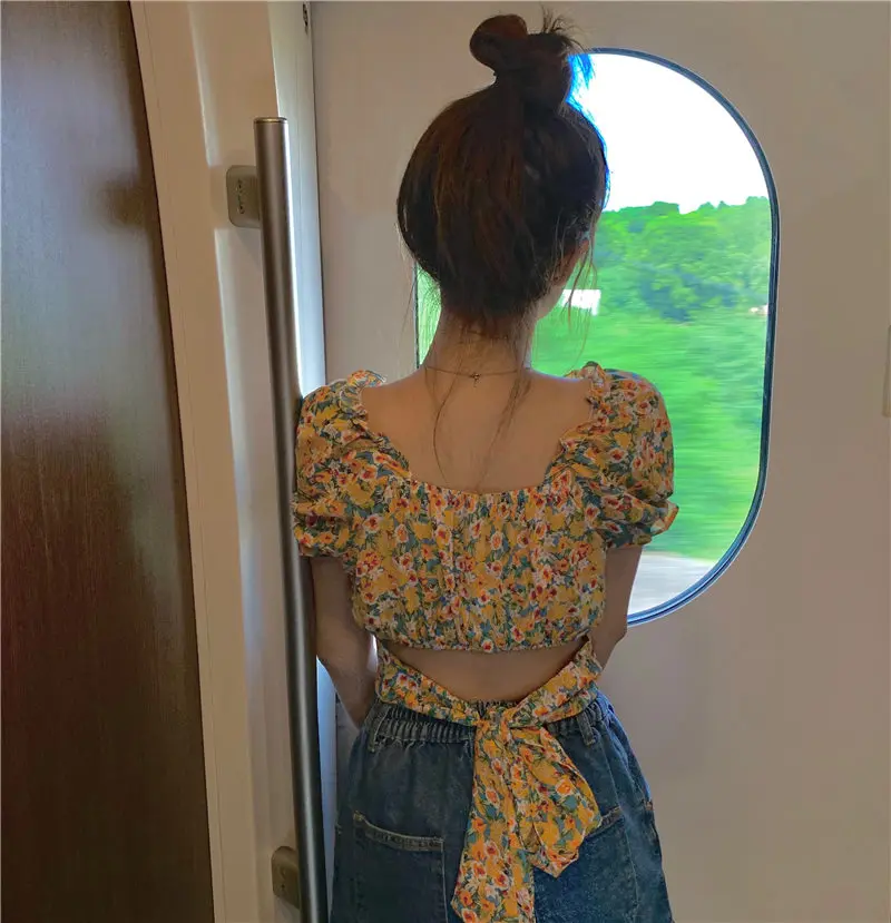 

Korean Preppy Style Summer New Women Blouse Shirt Vintage Square Collar Sweet Bandage Bow Design Puff Sleeve Floral Shirt Female