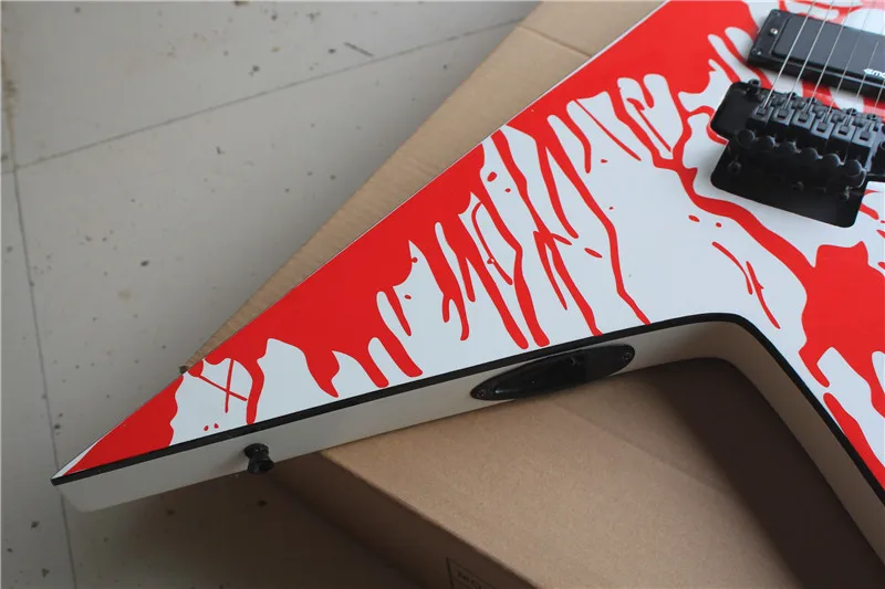 New Arrival Blood Tears Electric Guitar Active pickups V model In stock 10yue |